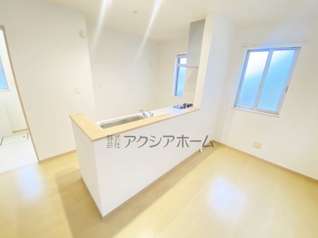 入間市久保稲荷5丁目　中古一戸建　～北西角地～のキッチン