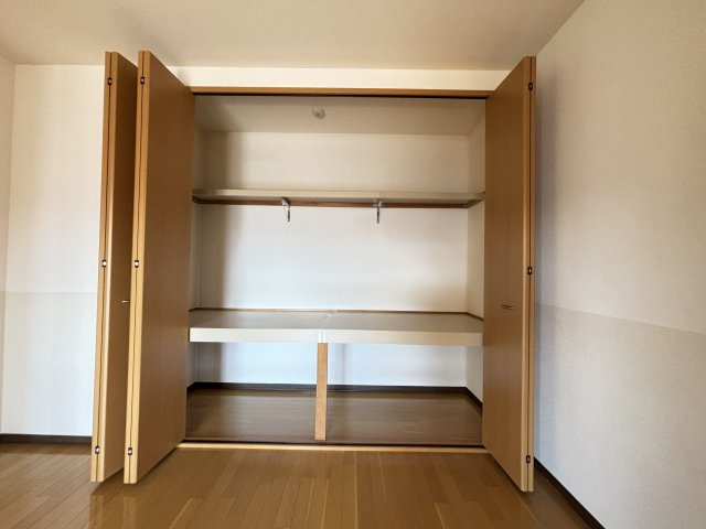 スカイマンションＣの収納|イメージ302号室の写真
