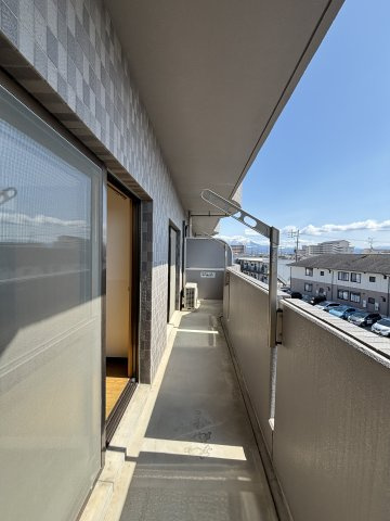 スカイマンションＣのバルコニー|イメージ302号室の写真