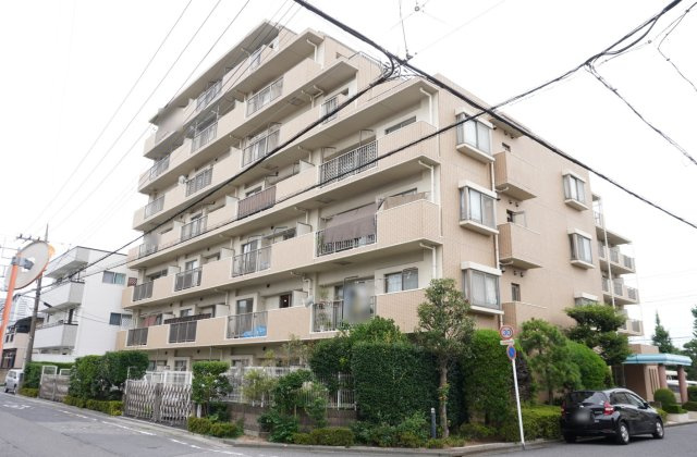エフローレ東越谷市役所前中央通り