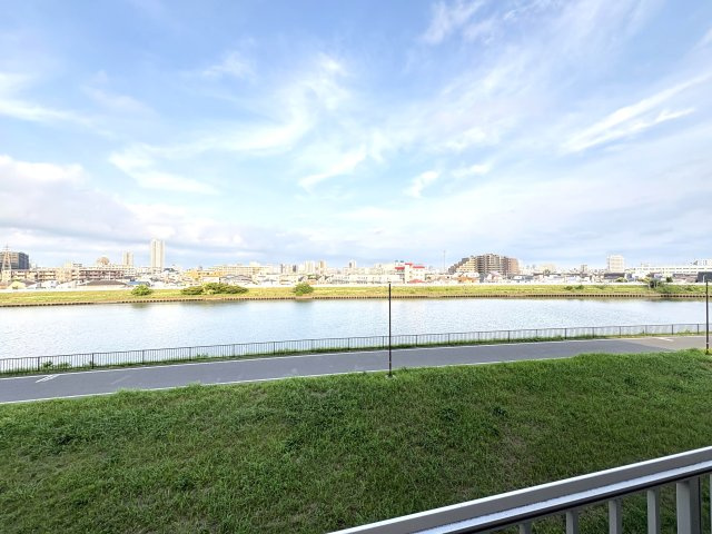 プレジデント中川の展望