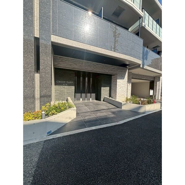 CREST TAPP金山　名古屋市賃貸　仲介手数料無料のエントランス