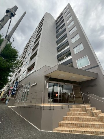 ファミリーコーポ市ヶ尾の外観