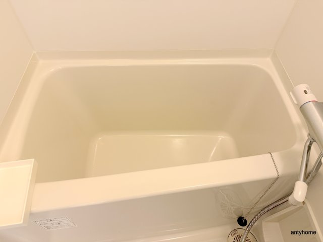 セレニテ本町グランデ　仲介手数料無料の浴室