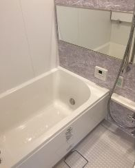 横浜市戸塚区吉田町の賃貸マンションの浴室