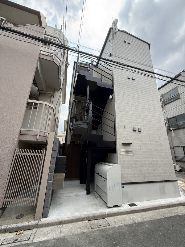 ステラ西小岩のエントランス