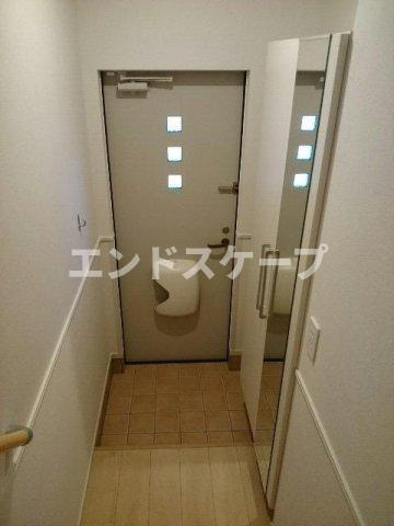 シルクガーデンⅡの玄関|高崎、前橋のお部屋探しはエンドスケープまで！お客様の理想お聞かせ下さい♪