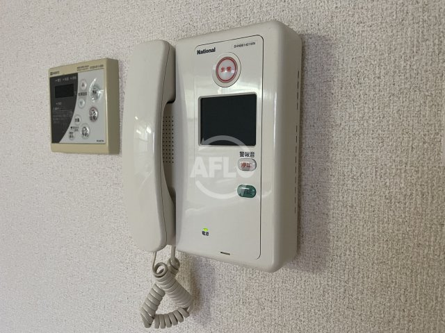 ビバーチェ鷺洲のセキュリティ|ビバーチェ鷺洲　モニター付きインターホン