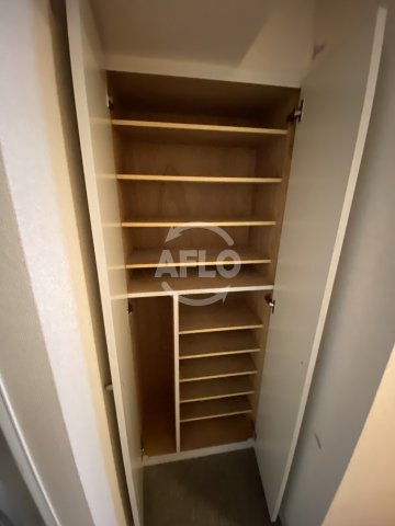 ビバーチェ鷺洲の収納|ビバーチェ鷺洲　下駄箱