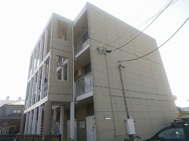 レオパレスドミールの外観