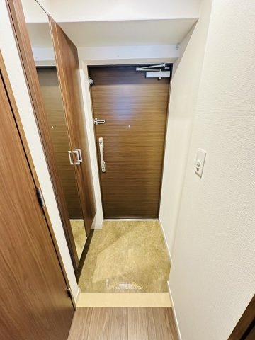 【玄関】ラドゥセール西宮北口