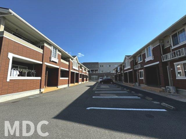 徳島市南沖洲５丁目のアパートの外観