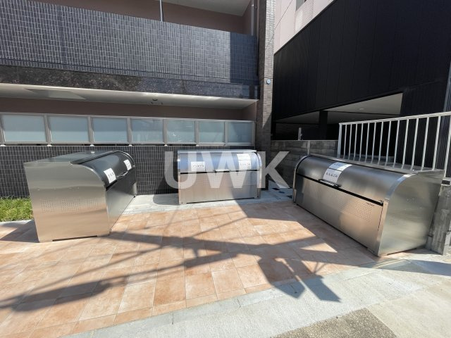 ローブコート六地蔵駅前のその他