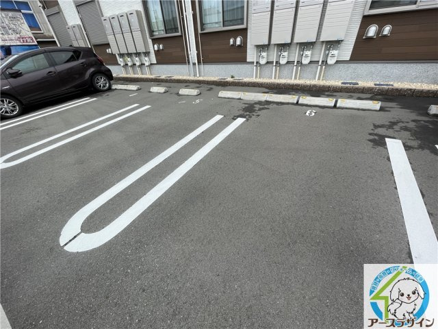 プレッソ　東加古川　Ⅰの駐車場