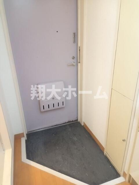 クレール東十条の玄関