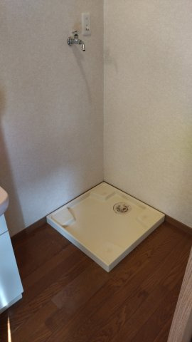 板橋区赤塚４丁目のアパートの独立洗面台