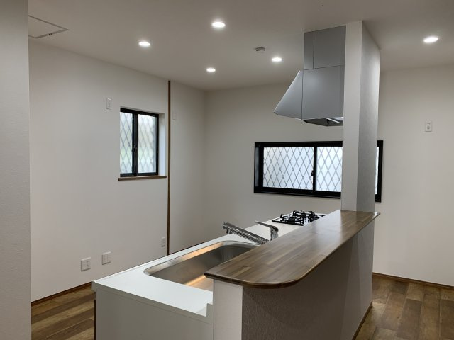 東朝霧丘　中古一戸建てのキッチン