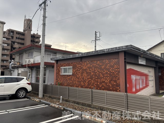 ６７３７７　岐阜市茜部菱野４丁目中古戸建の外観