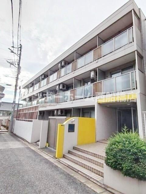 実籾フラッツのエントランス