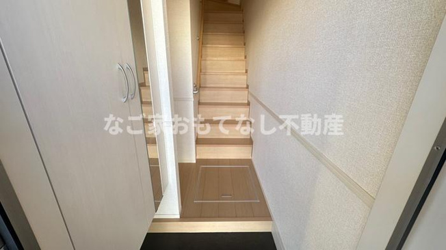 【玄関】 | シャンベルタン | ※写真は別号室