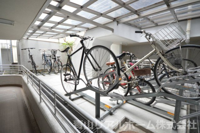 【その他共用部分】 | ハイシティ南青山 | 自転車置き場