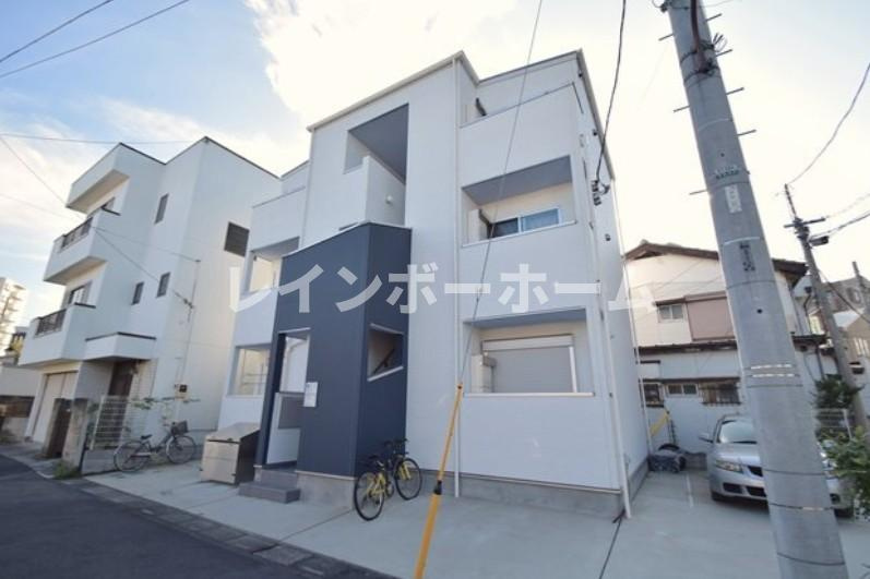 レユシット草加の外観