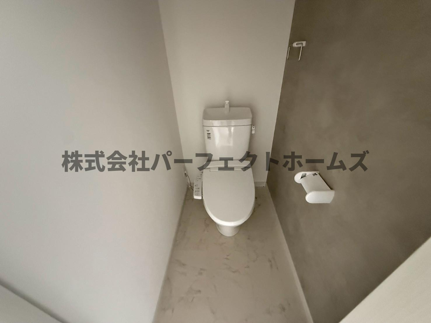 CREATIVE SPACE HAVE 出屋敷西町のトイレ|落ち着いた色調のトイレです