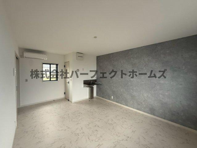 CREATIVE SPACE HAVE 出屋敷西町の洋室|明るい洋室です