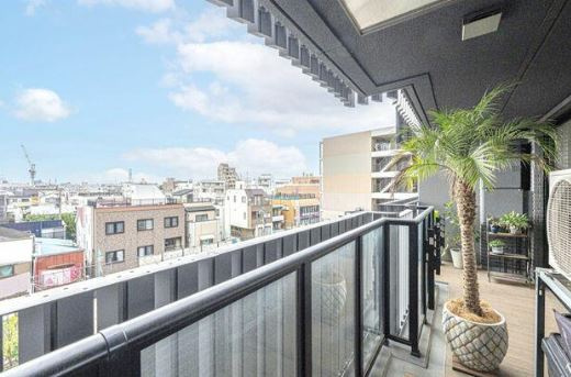 パークホームズ西小山のバルコニー