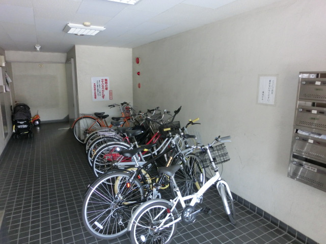 清水ビルのその他共用部分|清水ビル　自転車置場