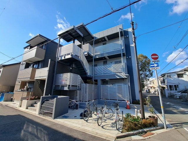 武庫川スクエアの外観