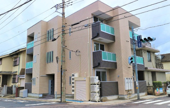 Regalest Alphaの外観