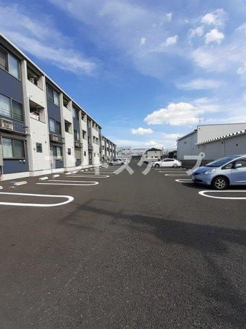アルエットＢの駐車場|高崎、前橋のお部屋探しはエンドスケープまで！お客様の理想お聞かせ下さい♪