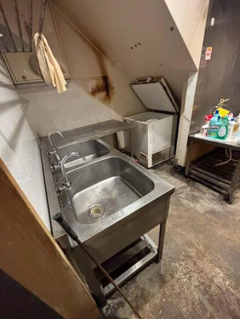 大阪市生野区中川西２丁目の店舗一部のキッチン