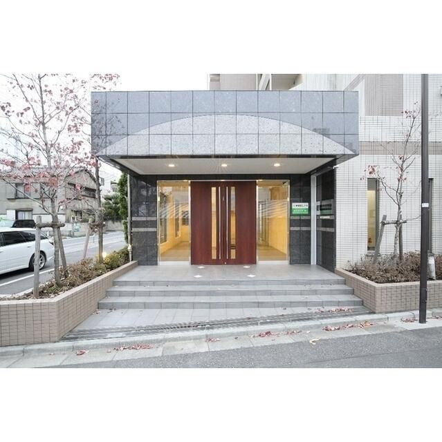 コンフォリア墨田立花のエントランス
