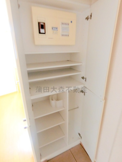 スカイコート蒲田第6の設備|玄関収納