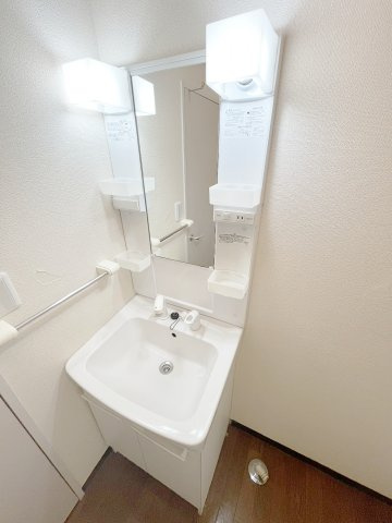 プレシオ海田の独立洗面台