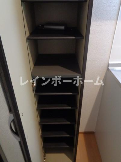 Amber Nestの玄関