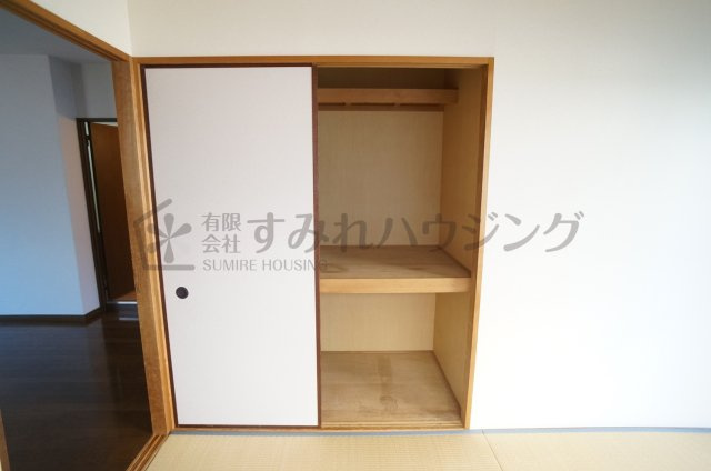 SERENO弐番館の収納