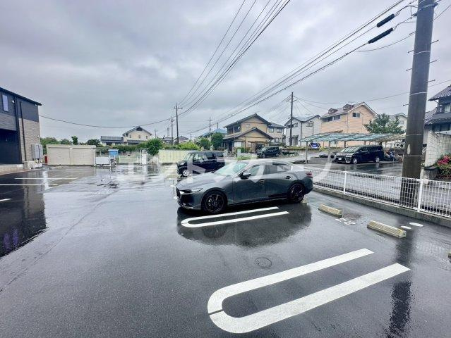 シュティル　ハイム　Ⅰの駐車場|高崎、前橋のお部屋探しはエンドスケープまで！お客様の理想お聞かせ下さい♪