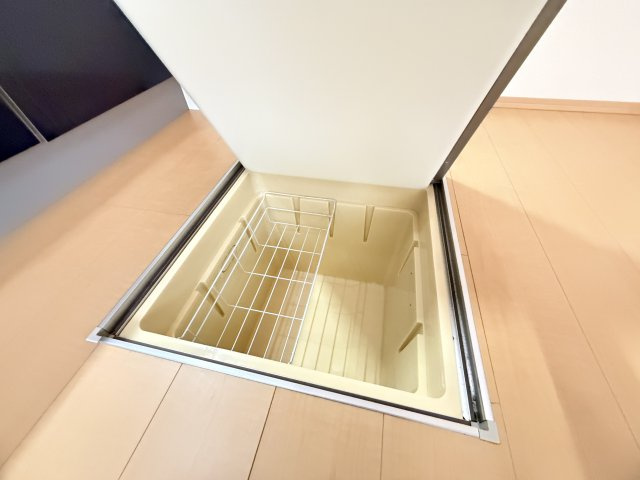 メゾンドエトワール神戸西山町の収納