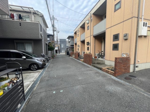 ラーデナーの周辺