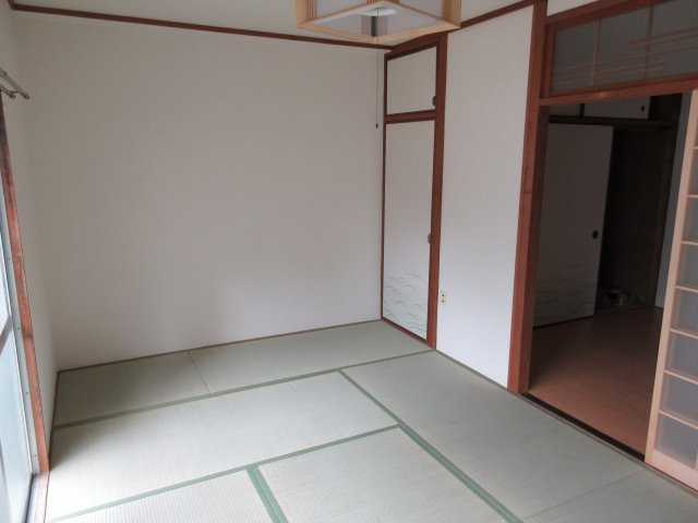 ホワイトハイツ