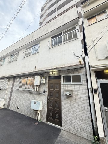 二宮町3丁目連棟住居(東5)の外観