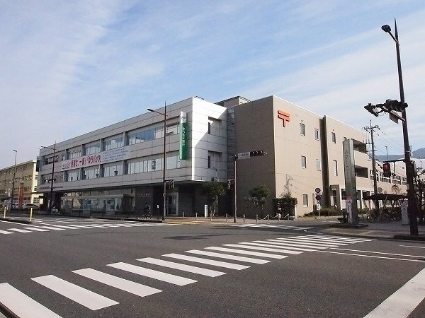 エヴァーグリーンＱの周辺|北九州中央郵便局まで900m