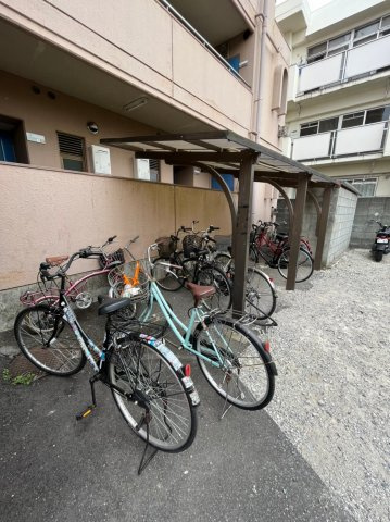 OAK VILLA 久留米のその他共用部分|駐輪場がございます
