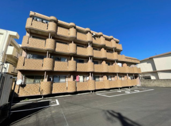 OAK VILLA 久留米の駐車場|敷地内に駐車場がございます