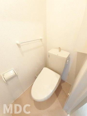 徳島市八万町夷山のアパートのトイレ
