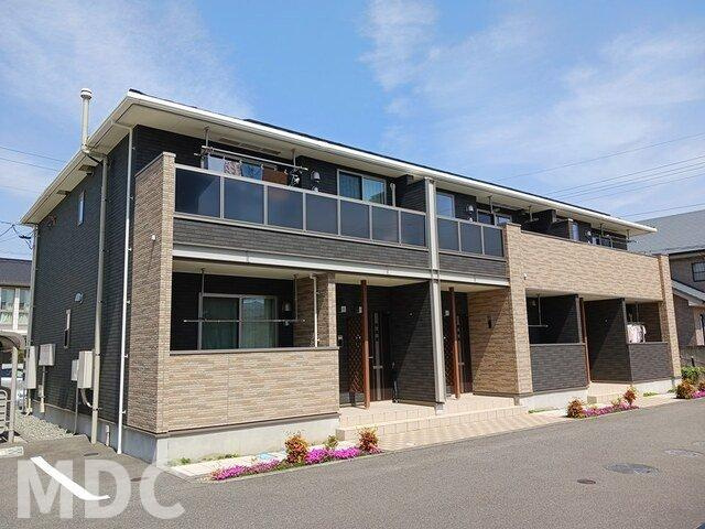徳島市八万町夷山のアパートの外観