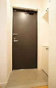 【玄関】セブンアベニュー江北 